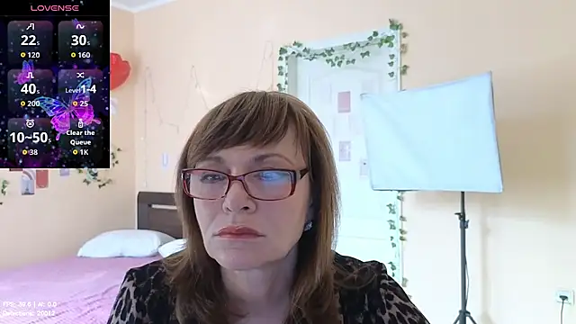Miss Moren online show from July 1, 2026, 4:02 am