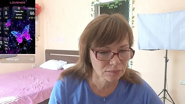Miss Moren online show from July 10, 2026, 5:40 am