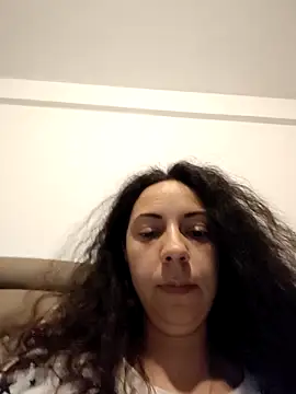 naughty69curls online show from February 1, 2026, 8:18 pm