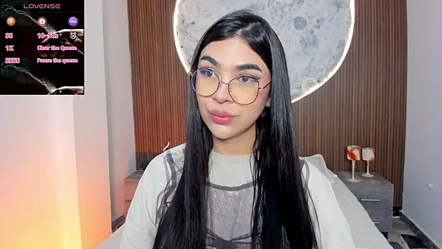 RoseCassie online show from April 14, 2026, 1:27 pm