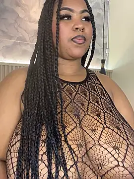 AinaraJimenez online show from February 12, 2026, 7:02 pm