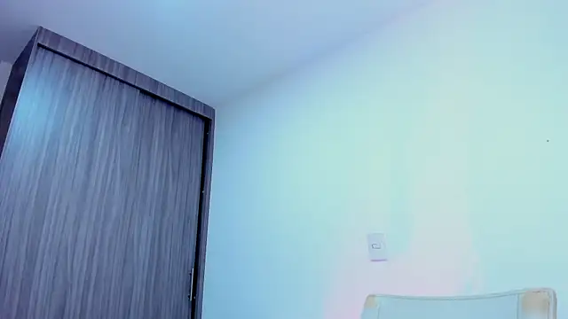 Sara Leblanc online show from October 23, 2025, 4:05 pm