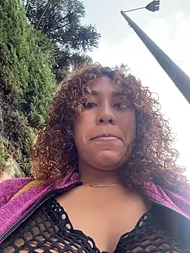 lauraltt online show from December 22, 2025, 7:25 pm