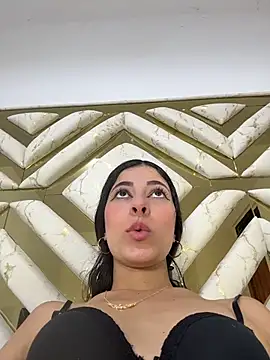 evaFiore online show from February 24, 2026, 8:31 pm