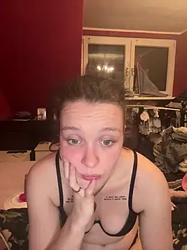 milabandolero online show from February 6, 2025, 10:43 pm