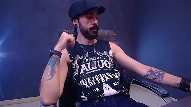 AxelColton online show from November 23, 2025, 5:50 am