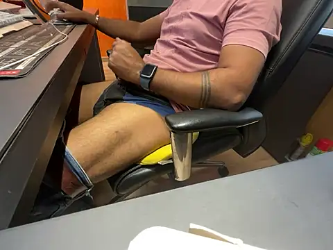 Nil Talreja online show from April 24, 2026, 9:22 am