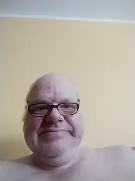 Snapshot of jk6t chatting on February 9, 2026, 12:03 pm jk6t online show from February 9, 2026, 12:03 pm