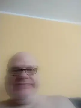 Snapshot of jk6t chatting on February 17, 2026, 12:13 pm jk6t online show from February 17, 2026, 12:13 pm