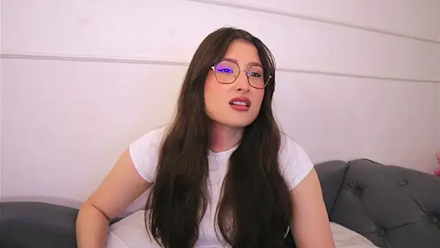 Daisha Riley online show from April 6, 2026, 12:50 pm