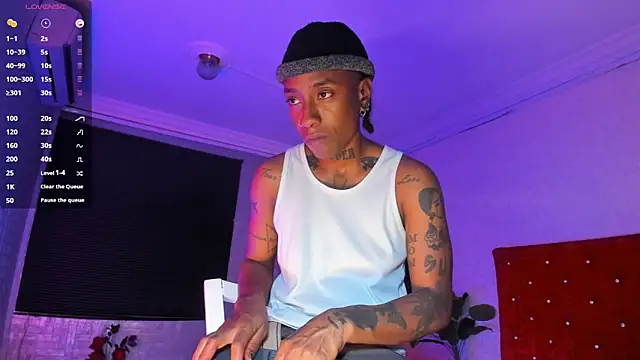 Snapshot of JhonyMiller_ chatting on May 29, 2026, 8:37 pm JhonyMiller online show from May 29, 2026, 8:37 pm