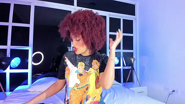loladupont online show from May 22, 2026, 3:04 am