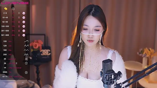 zhdhdbdkx online show from February 8, 2025, 1:01 pm