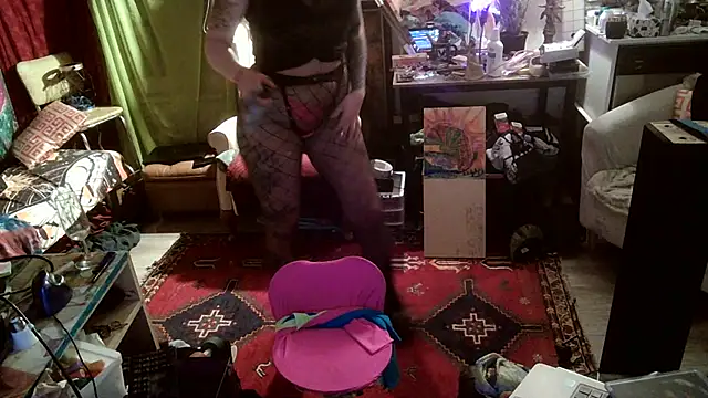 SilverandFox online show from March 11, 2025, 8:41 am