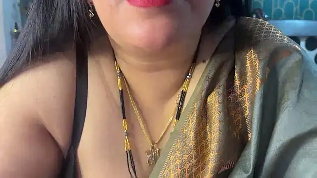 FlatVincy4 online show from February 20, 2026, 5:04 am