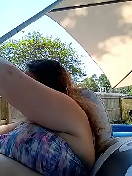 Snapshot of JustJen4Now chatting on September 28, 2025, 5:09 pm JustJen4Now online show from September 28, 2025, 5:09 pm