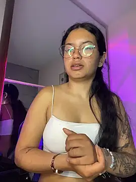 Rosita forever  online show from April 17, 2026, 9:45 am