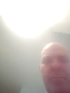 Snapshot of hoodratoui chatting on November 30, 2025, 3:46 pm hoodratoui online show from November 30, 2025, 3:46 pm