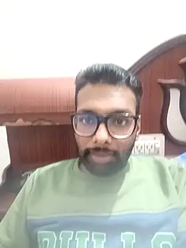 Snapshot of x_starmohit chatting on December 23, 2024, 6:11 am x starmohit online show from December 23, 2024, 6:11 am