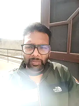 Snapshot of x_starmohit chatting on December 22, 2024, 7:33 am x starmohit online show from December 22, 2024, 7:33 am