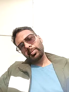 Snapshot of x_starmohit chatting on December 20, 2024, 7:55 am x starmohit online show from December 20, 2024, 7:55 am