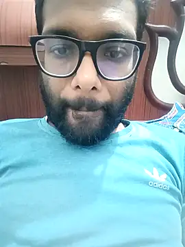 Snapshot of x_starmohit chatting on February 4, 2025, 1:27 pm x starmohit online show from February 4, 2025, 1:27 pm