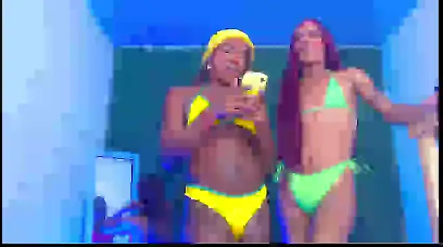 newgroupxxx online show from November 17, 2025, 9:41 pm