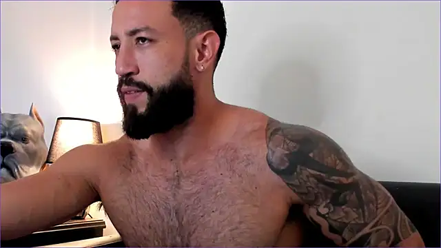 Snapshot of BradLeon_ chatting on September 22, 2025, 2:56 pm BradLeon online show from September 22, 2025, 2:56 pm