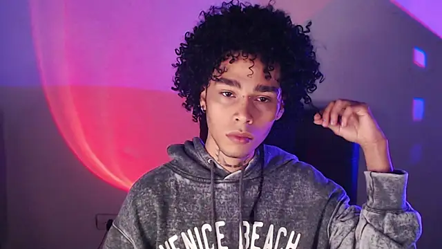 Snapshot of seven7xis chatting on January 25, 2025, 5:40 am seven7xis online show from January 25, 2025, 5:40 am