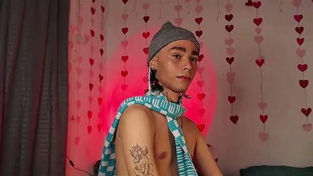 Snapshot of seven7xis chatting on February 18, 2025, 4:58 am seven7xis online show from February 18, 2025, 4:58 am