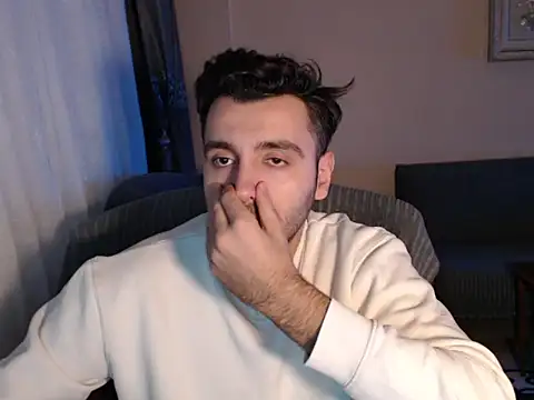 Snapshot of handsomeee04 chatting on November 13, 2025, 10:13 pm handsomeee04 online show from November 13, 2025, 10:13 pm