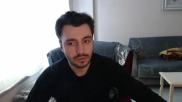 Snapshot of handsomeee04 chatting on February 13, 2026, 1:44 pm handsomeee04 online show from February 13, 2026, 1:44 pm