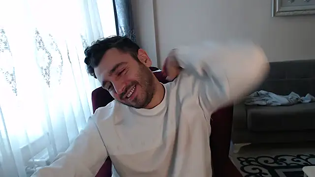 Snapshot of handsomeee04 chatting on December 20, 2025, 6:27 am handsomeee04 online show from December 20, 2025, 6:27 am