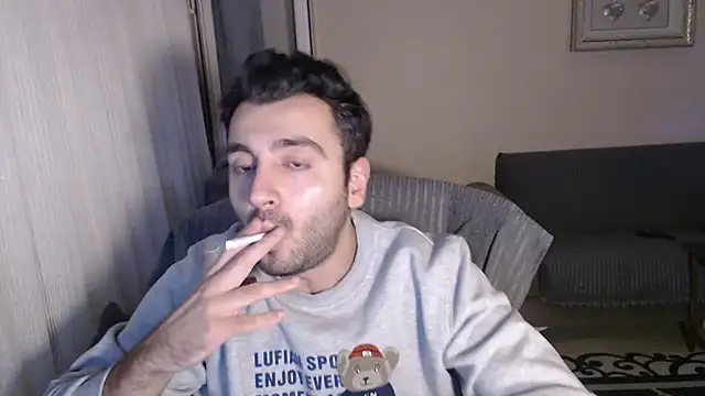 Snapshot of handsomeee04 chatting on October 16, 2025, 9:56 pm handsomeee04 online show from October 16, 2025, 9:56 pm