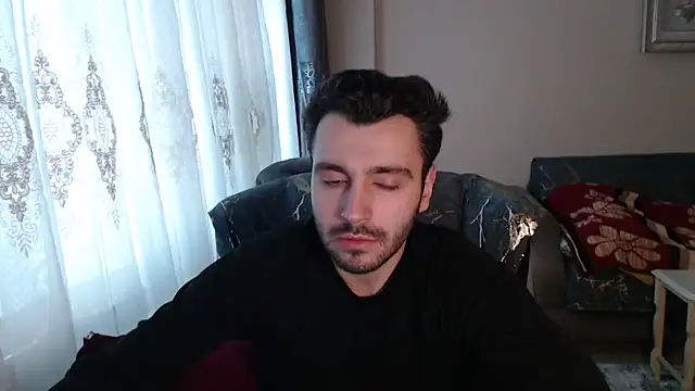 Snapshot of handsomeee04 chatting on February 5, 2026, 2:02 pm handsomeee04 online show from February 5, 2026, 2:02 pm