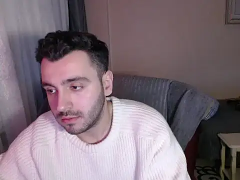 Snapshot of handsomeee04 chatting on January 10, 2026, 10:38 pm handsomeee04 online show from January 10, 2026, 10:38 pm