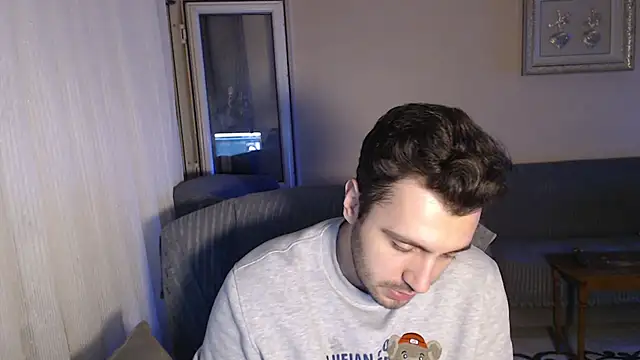 Snapshot of handsomeee04 chatting on October 22, 2025, 9:24 pm handsomeee04 online show from October 22, 2025, 9:24 pm