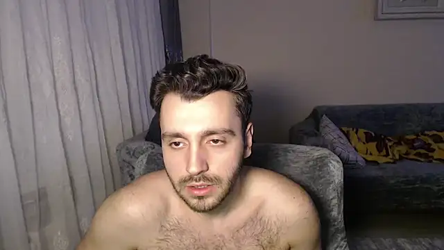 Snapshot of handsomeee04 chatting on March 1, 2026, 9:37 pm handsomeee04 online show from March 1, 2026, 9:37 pm