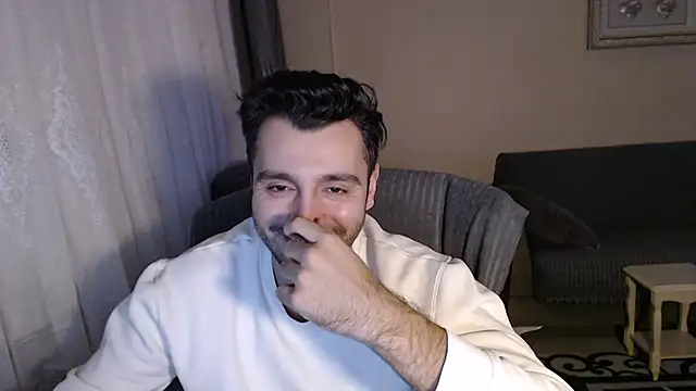 Snapshot of handsomeee04 chatting on November 22, 2025, 10:19 pm handsomeee04 online show from November 22, 2025, 10:19 pm