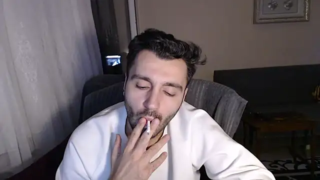 Snapshot of handsomeee04 chatting on November 18, 2025, 10:45 pm handsomeee04 online show from November 18, 2025, 10:45 pm