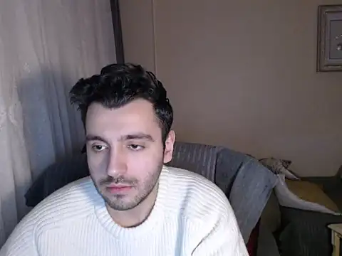 Snapshot of handsomeee04 chatting on January 9, 2026, 10:49 pm handsomeee04 online show from January 9, 2026, 10:49 pm