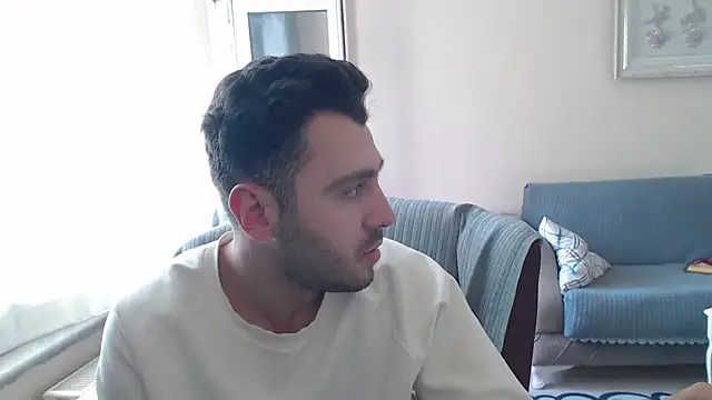 Snapshot of handsomeee04 chatting on November 9, 2025, 11:25 am handsomeee04 online show from November 9, 2025, 11:25 am