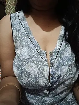 Soniya 444 online show from July 30, 2026, 6:07 pm