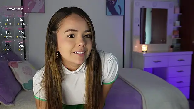 Hannah-Rose online show from February 8, 2025, 10:51 pm