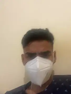 iamutpal123 online show from December 23, 2024, 3:29 am