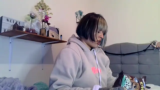 BlueStoneX online show from March 16, 2026, 7:45 am