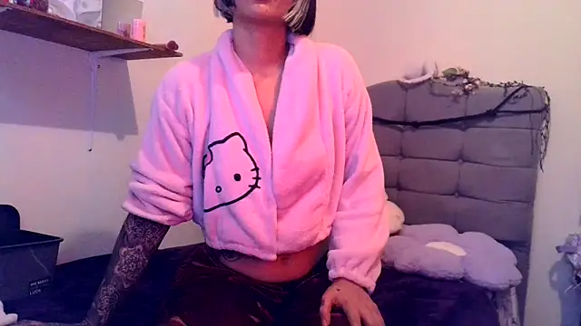 BlueStoneX online show from April 1, 2026, 7:53 am