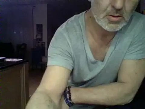 Snapshot of kevincumporn chatting on March 2, 2025, 4:07 am kevincumporn online show from March 2, 2025, 4:07 am