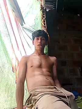 Andres123cv online show from February 7, 2026, 6:05 pm