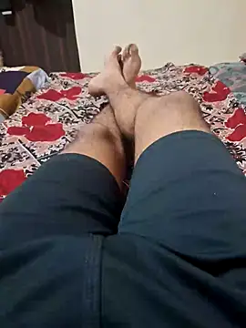 Snapshot of Mr_Boy07x_ chatting on February 28, 2025, 5:04 am Mr Boy07x online show from February 28, 2025, 5:04 am